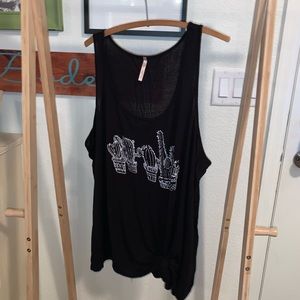 Women’s black cactus tank